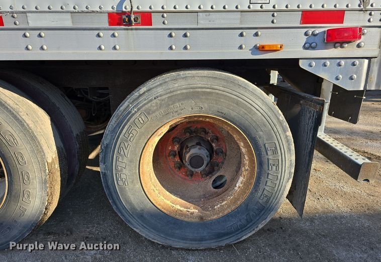 image for item DW3965 2009 Great Dane SUP-1114-11053 refrigerated van trailer