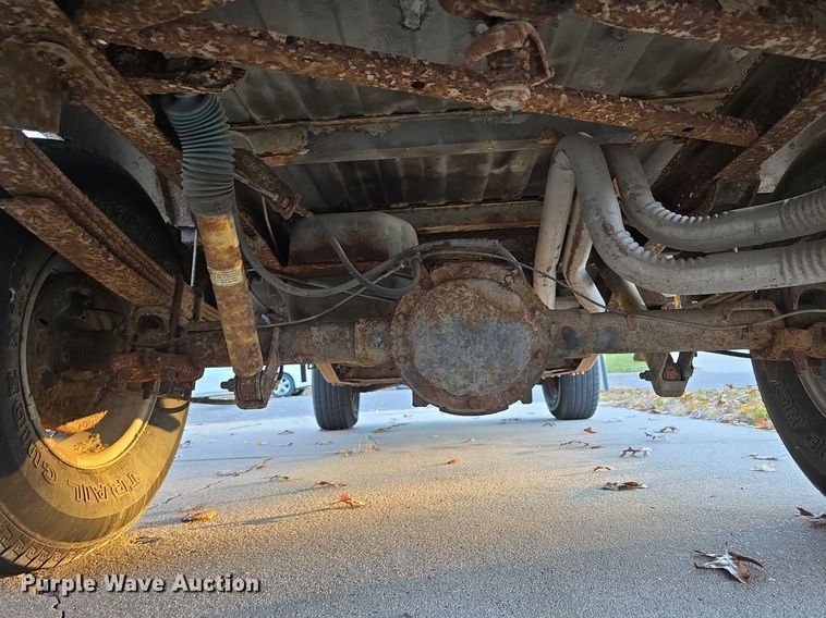 image for item DW3974 1993 Chevrolet K1500 pickup truck