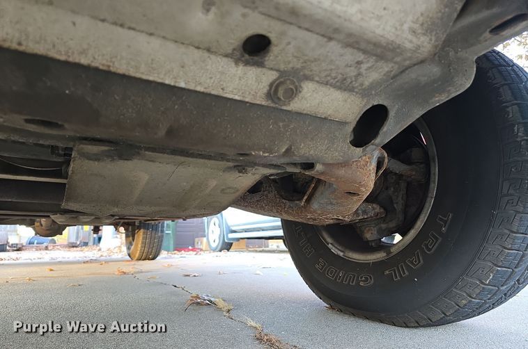 image for item DW3974 1993 Chevrolet K1500 pickup truck