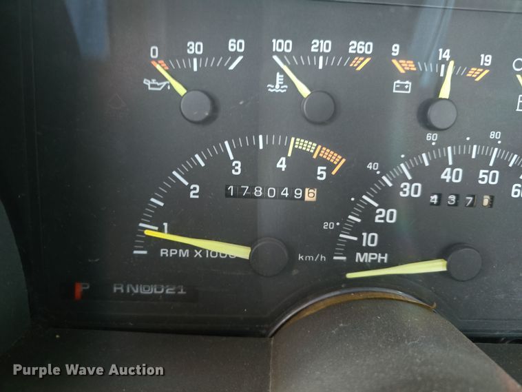 image for item DW3974 1993 Chevrolet K1500 pickup truck