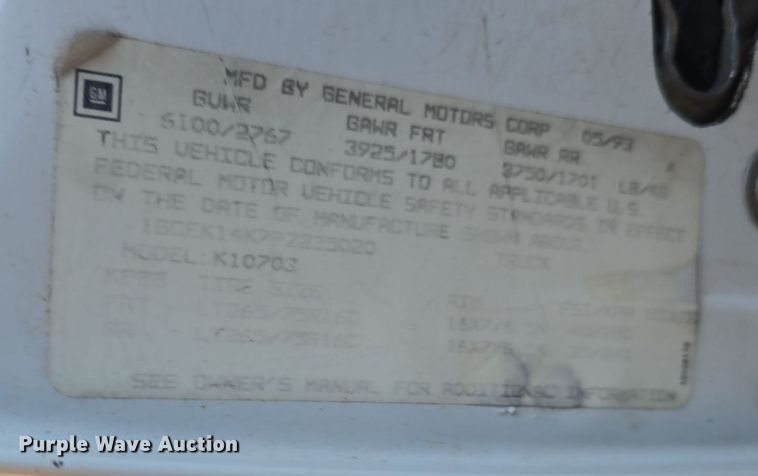 image for item DW3974 1993 Chevrolet K1500 pickup truck