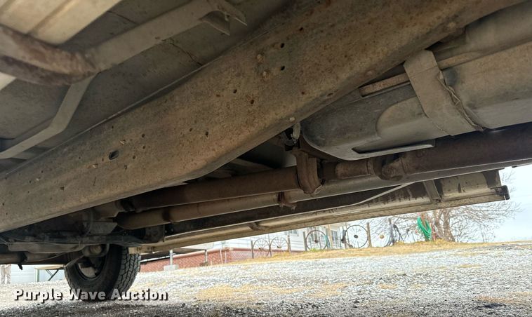 image for item DX3756 1989 Ford F350 Crew Cab pickup truck