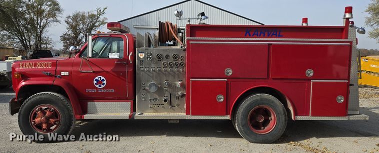 image for item EE8691 1985 GMC  7000 pumper fire truck