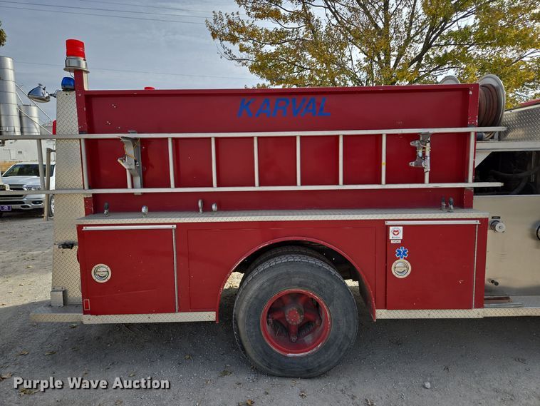 image for item EE8691 1985 GMC  7000 pumper fire truck