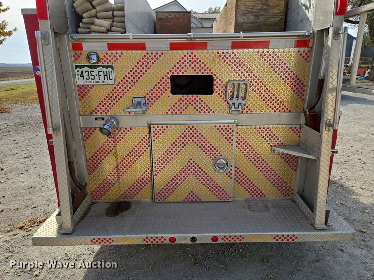 image for item EE8691 1985 GMC  7000 pumper fire truck