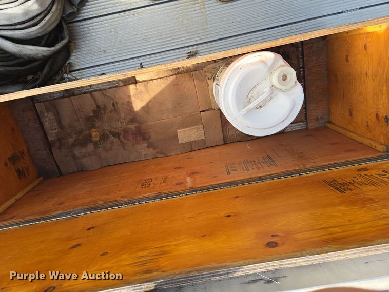 image for item EE8691 1985 GMC  7000 pumper fire truck