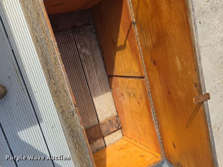 image for item EE8691 1985 GMC  7000 pumper fire truck