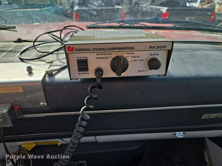 image for item EE8691 1985 GMC  7000 pumper fire truck