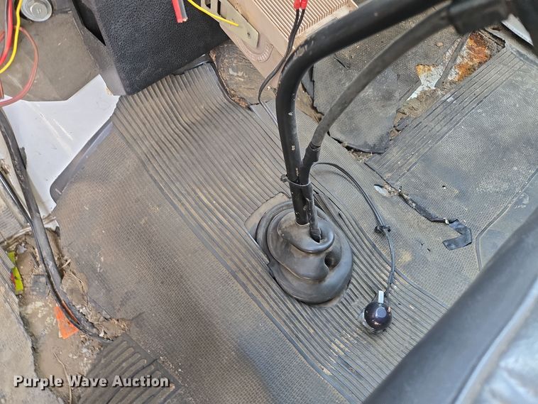 image for item EE8691 1985 GMC  7000 pumper fire truck