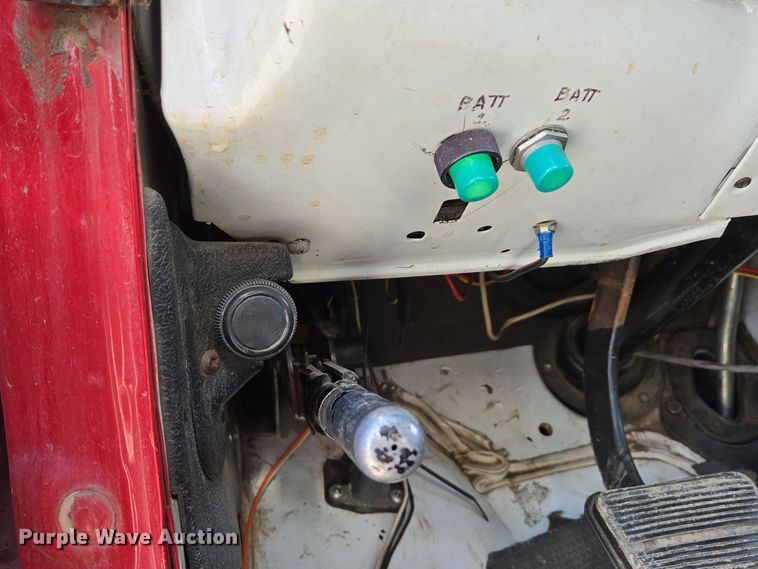 image for item EE8691 1985 GMC  7000 pumper fire truck