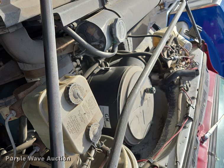 image for item EE8691 1985 GMC  7000 pumper fire truck