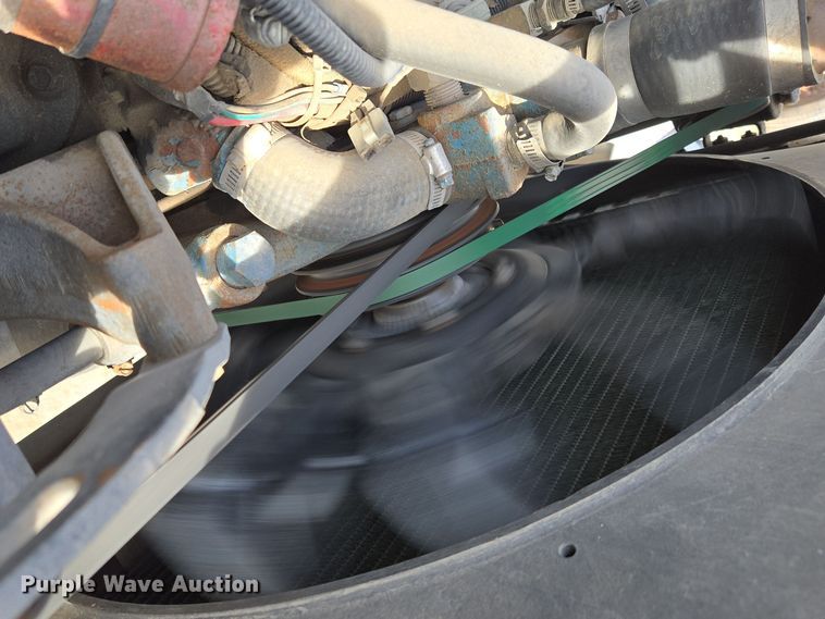 image for item EE8691 1985 GMC  7000 pumper fire truck