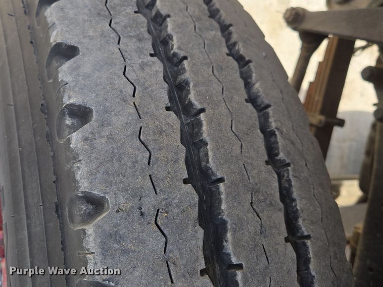 image for item EE8691 1985 GMC  7000 pumper fire truck