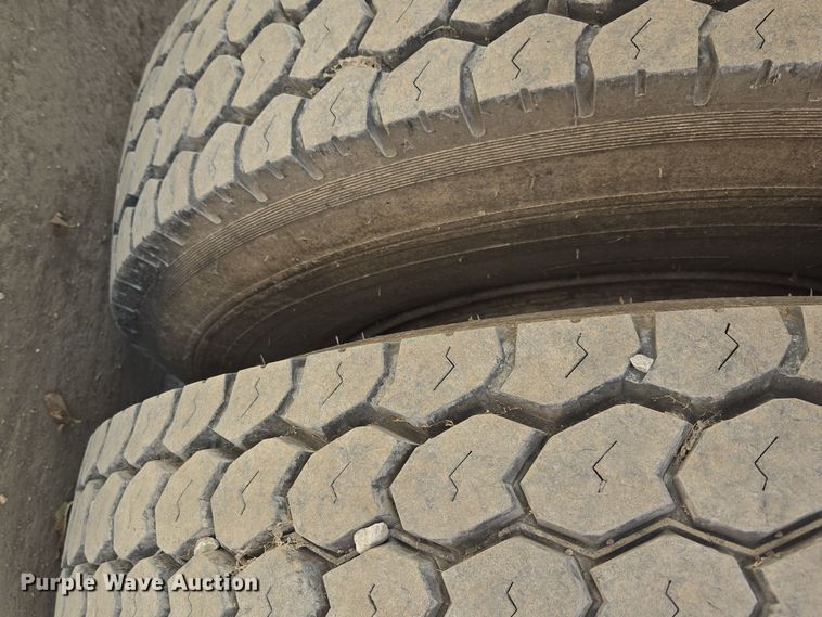 image for item EE8691 1985 GMC  7000 pumper fire truck