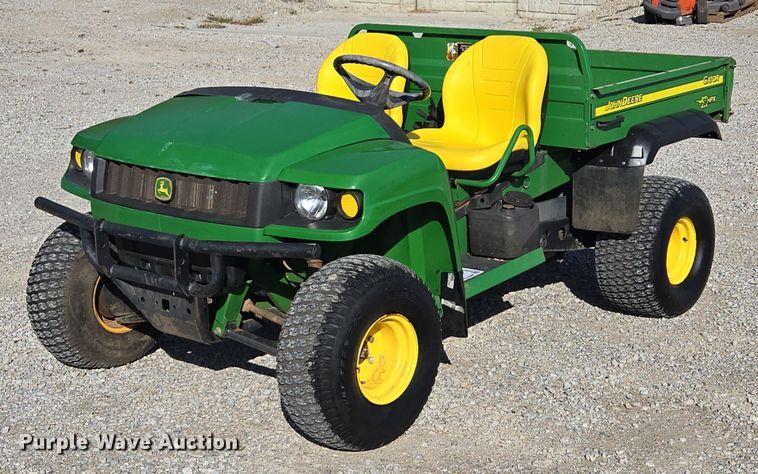image for item EE8693 2004 John Deere  HPX Gator  utility vehicle