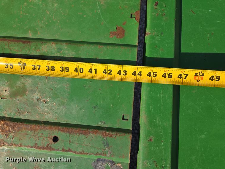 image for item EE8693 2004 John Deere  HPX Gator  utility vehicle