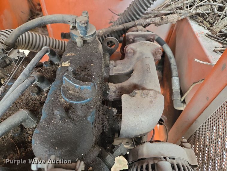 image for item EE8697 2000 Chevrolet  C7500 bucket truck