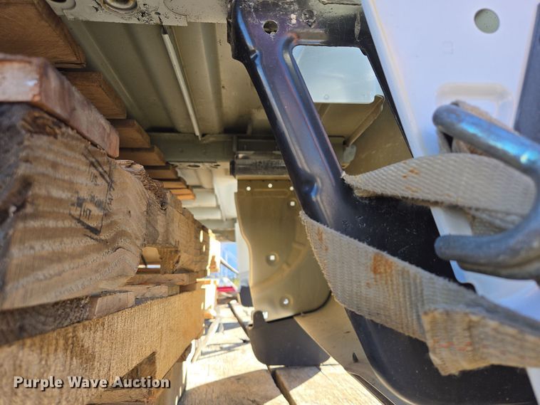 image for item EE8722 Pickup truck bed 