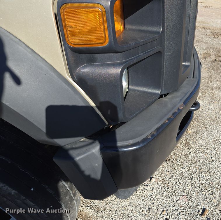 image for item EE8727 2008 Ford  F550 Super Duty XL  dump truck