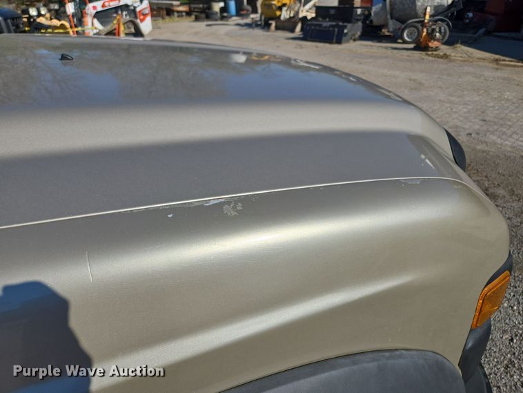 image for item EE8727 2008 Ford  F550 Super Duty XL  dump truck