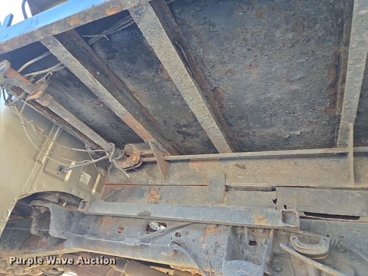 image for item EE8727 2008 Ford  F550 Super Duty XL  dump truck