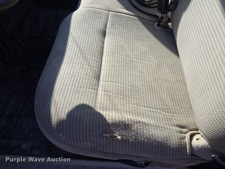 image for item EE8727 2008 Ford  F550 Super Duty XL  dump truck