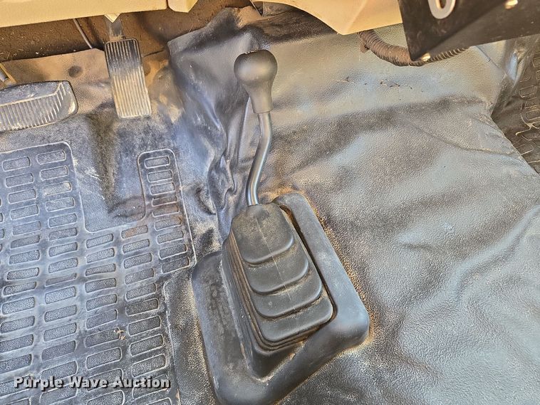 image for item EE8727 2008 Ford  F550 Super Duty XL  dump truck