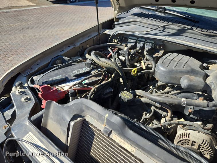 image for item EE8727 2008 Ford  F550 Super Duty XL  dump truck