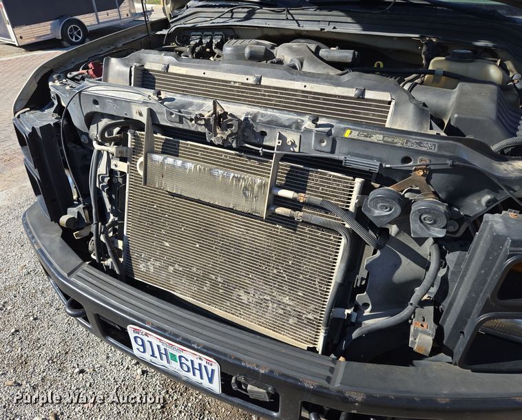 image for item EE8727 2008 Ford  F550 Super Duty XL  dump truck