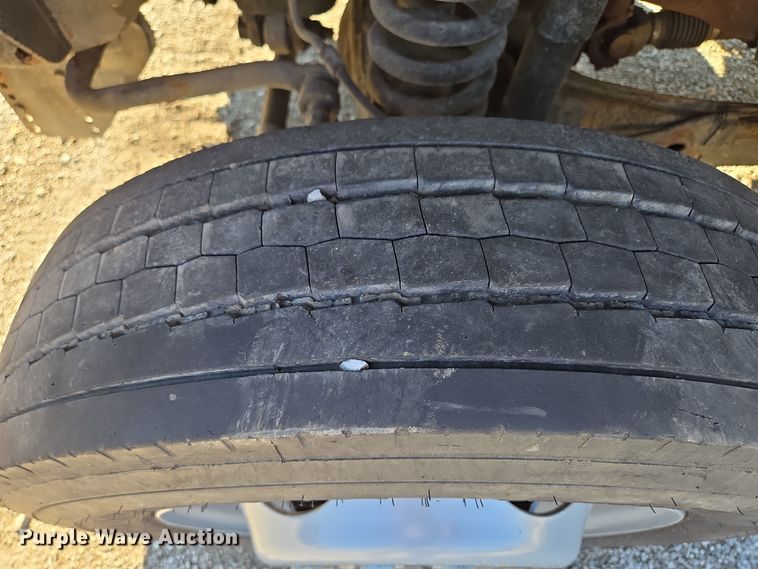 image for item EE8727 2008 Ford  F550 Super Duty XL  dump truck