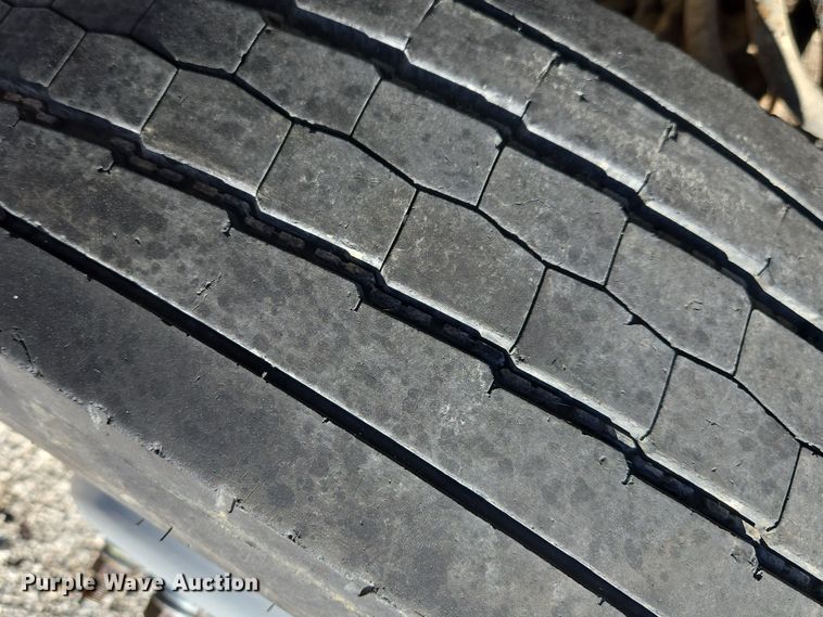 image for item EE8727 2008 Ford  F550 Super Duty XL  dump truck