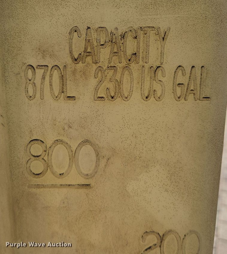 image for item EE8730 Bulk oil tank 