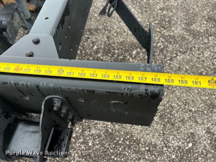 image for item EG1435 2008 Chevrolet  C6500 truck cab and chassis