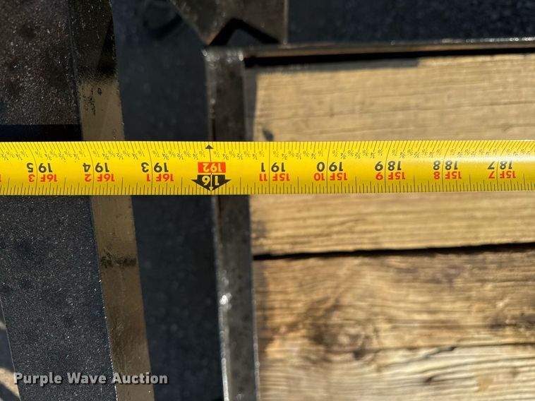 image for item EG2188 1994 Maxwell utility trailer