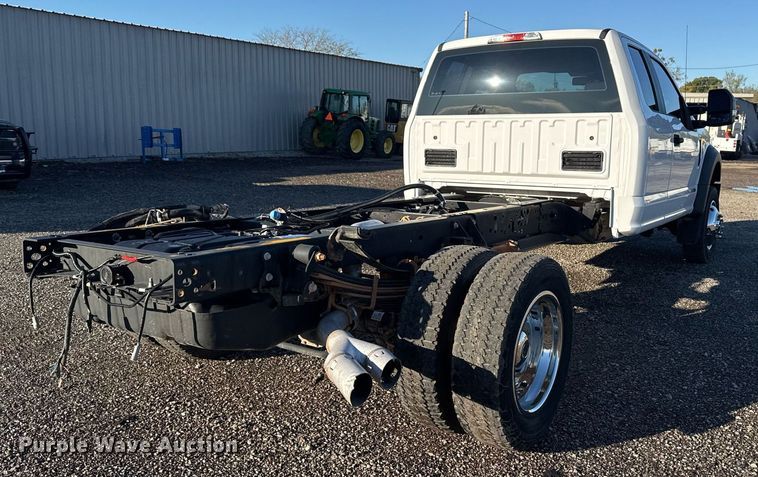 image for item EG2198 2018 Ford F550 SuperCab truck cab and chassis