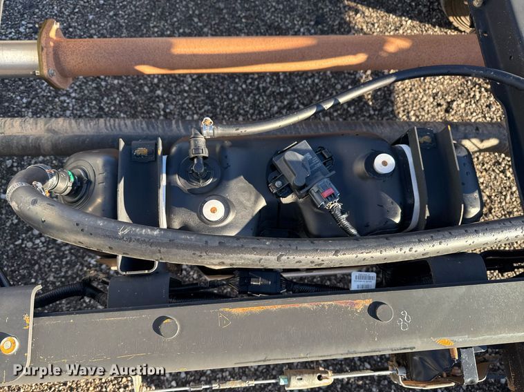 image for item EG2198 2018 Ford F550 SuperCab truck cab and chassis