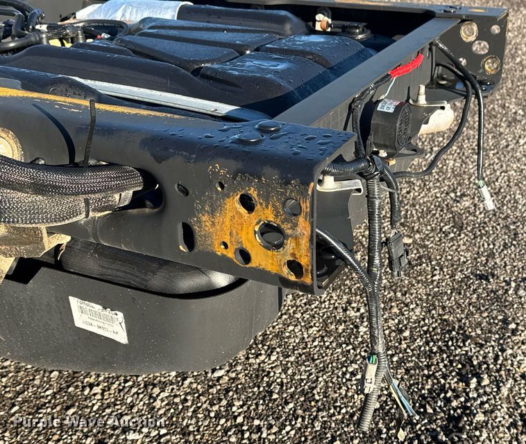 image for item EG2198 2018 Ford F550 SuperCab truck cab and chassis