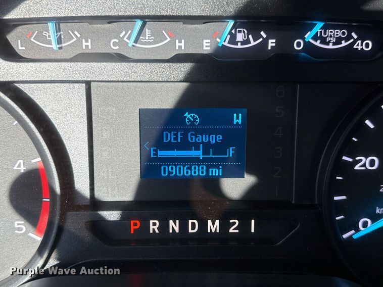 image for item EG2198 2018 Ford F550 SuperCab truck cab and chassis