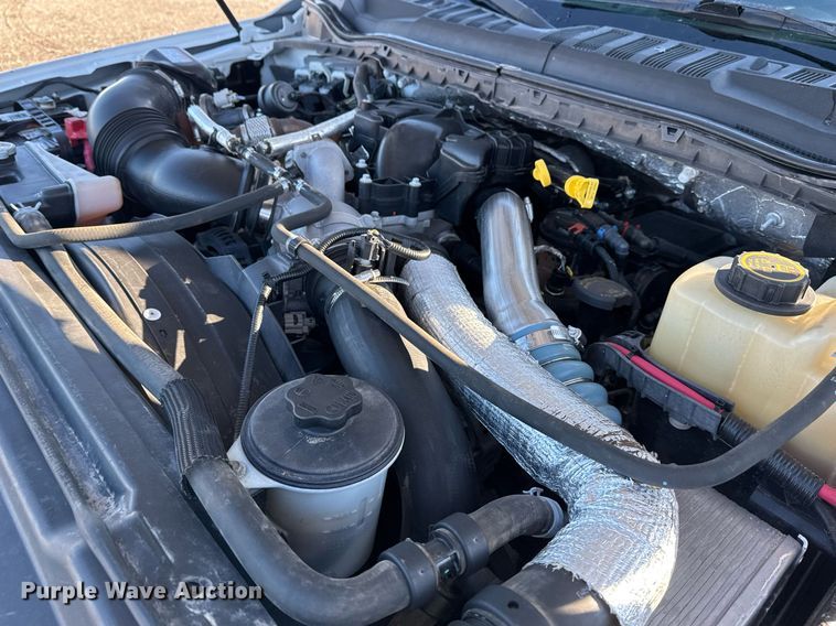 image for item EG2198 2018 Ford F550 SuperCab truck cab and chassis