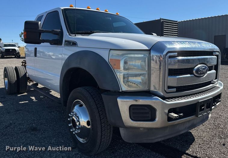 image for item EG2210 2011 Ford F550 Super Duty SuperCab truck cab and chassis
