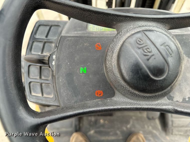 image for item EG6854 Yale GLP060VXEUSE087 forklift