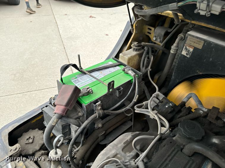 image for item EG6854 Yale GLP060VXEUSE087 forklift