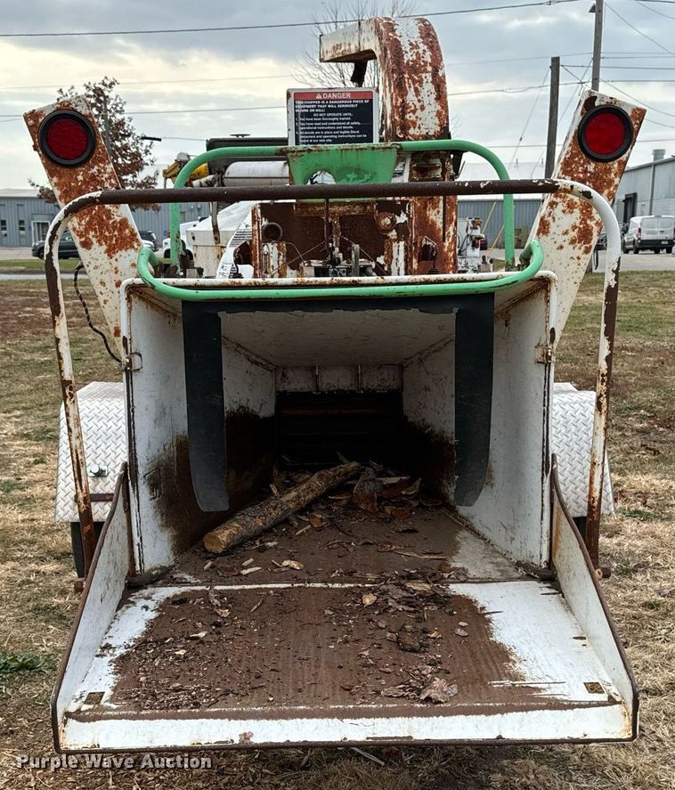 image for item EG6856 2007 Altec D C1217 wood chipper