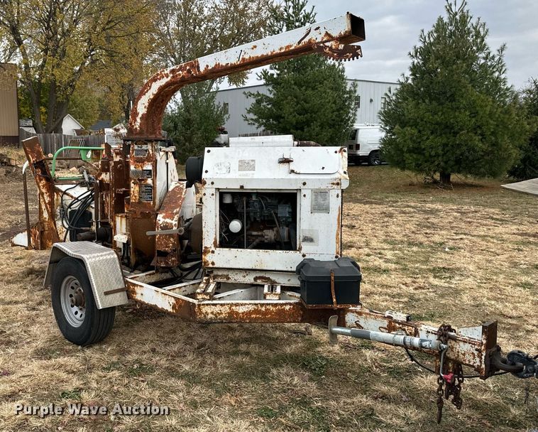 image for item EG6856 2007 Altec D C1217 wood chipper