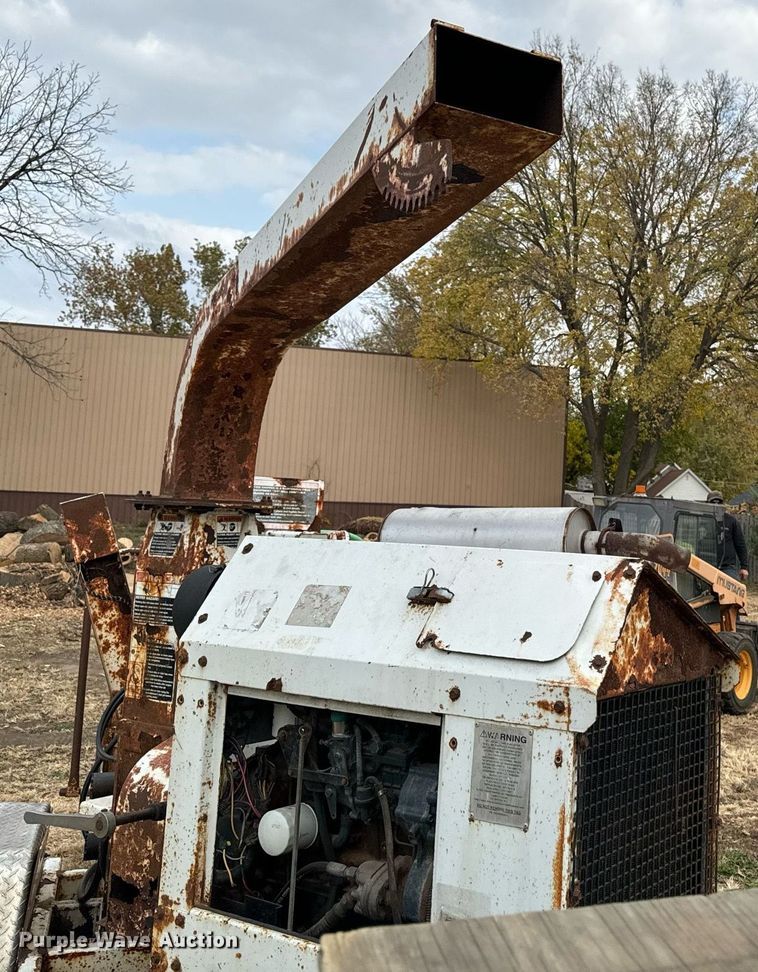 image for item EG6856 2007 Altec D C1217 wood chipper