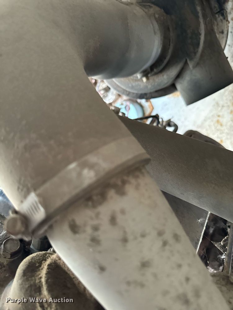 image for item EG6856 2007 Altec D C1217 wood chipper