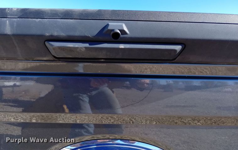 image for item EG9955 Ford F350 pickup truck bed