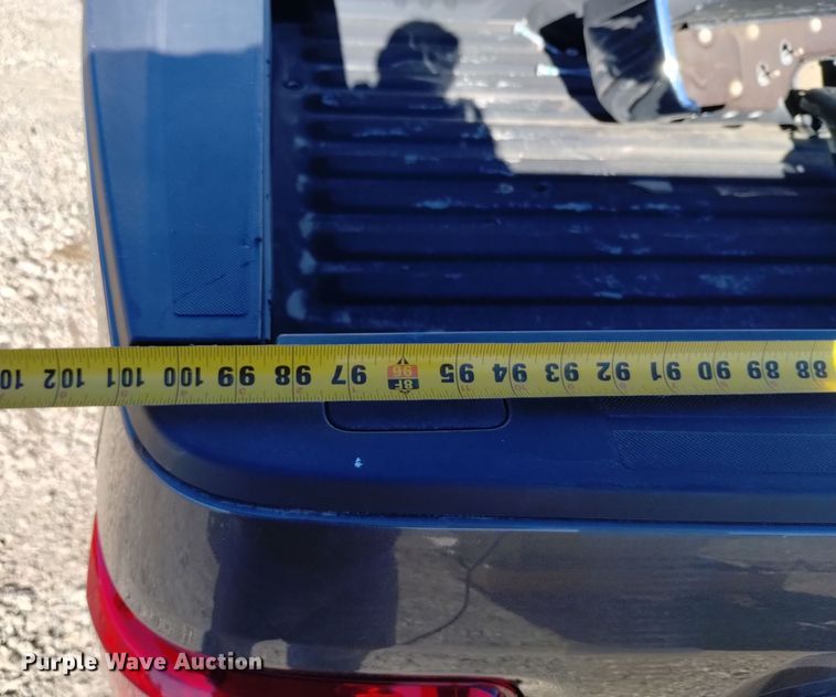 image for item EG9955 Ford F350 pickup truck bed