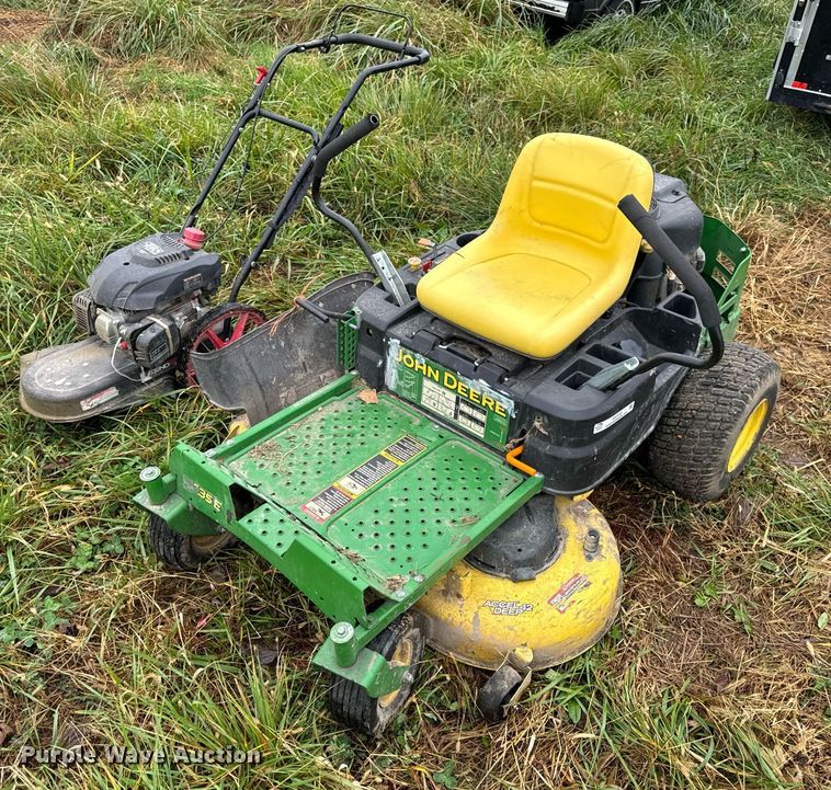 image for item EH7222 2018 John Deere Z335E ZTR lawn mower