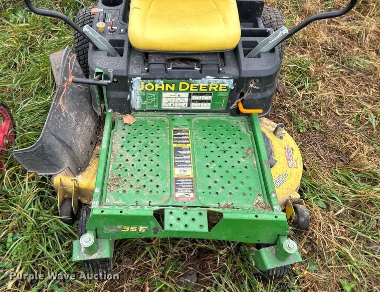image for item EH7222 2018 John Deere Z335E ZTR lawn mower